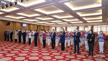 主會場“花落”鄭州 河南400余名優(yōu)秀志愿者宣誓出征，展覽展示會務(wù)服務(wù)全面啟動